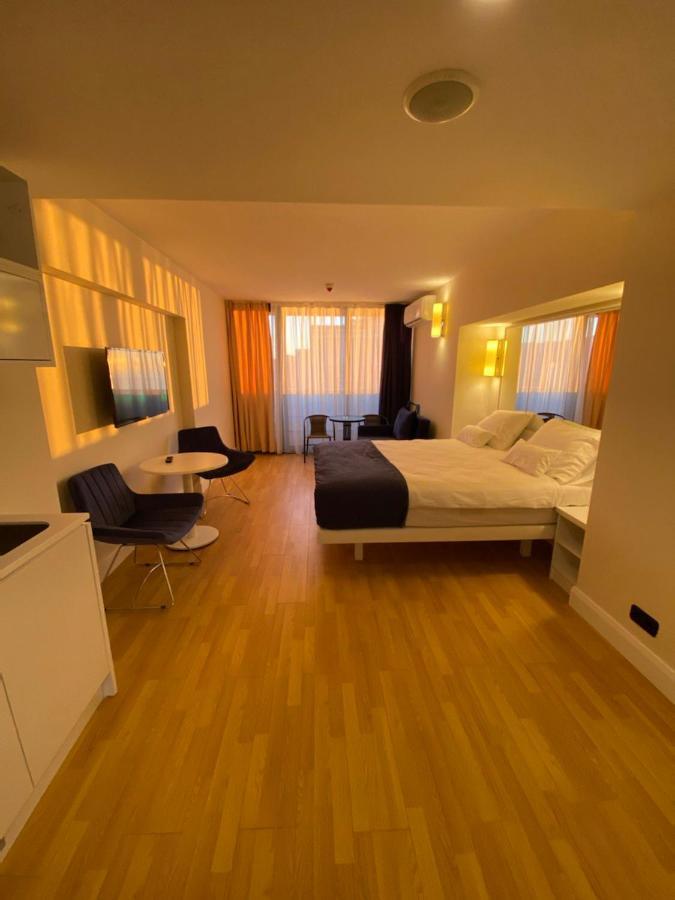 Apartments Batumi Studio V Extérieur photo